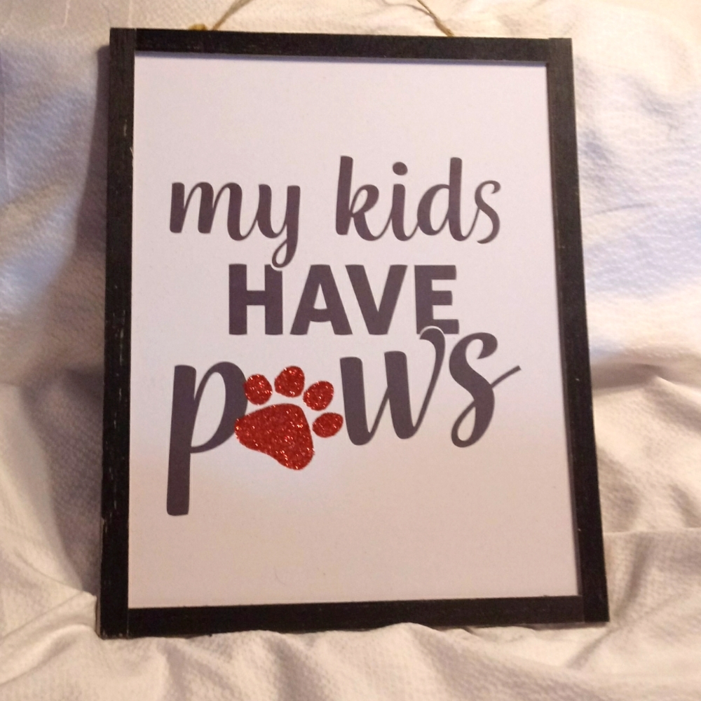 WALL ART.   MY KIDS HAVE PAWS....RED GLITTER PAW PRINT.